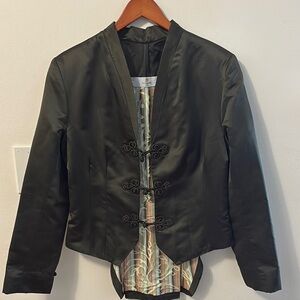 Zoya dark green tailored blazer with a mandarin collar and beautiful appliqués